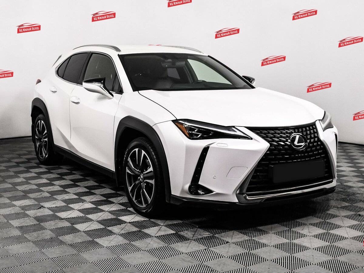 Купить Lexus UX с пробегом. Фото: #2