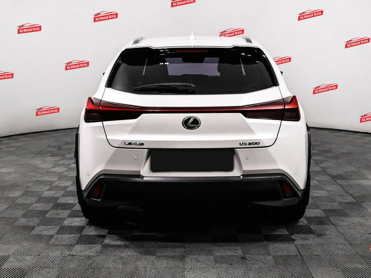 Купить Lexus UX с пробегом. Фото: #5
