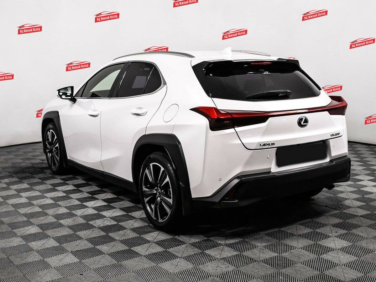 Купить Lexus UX с пробегом. Фото: #6