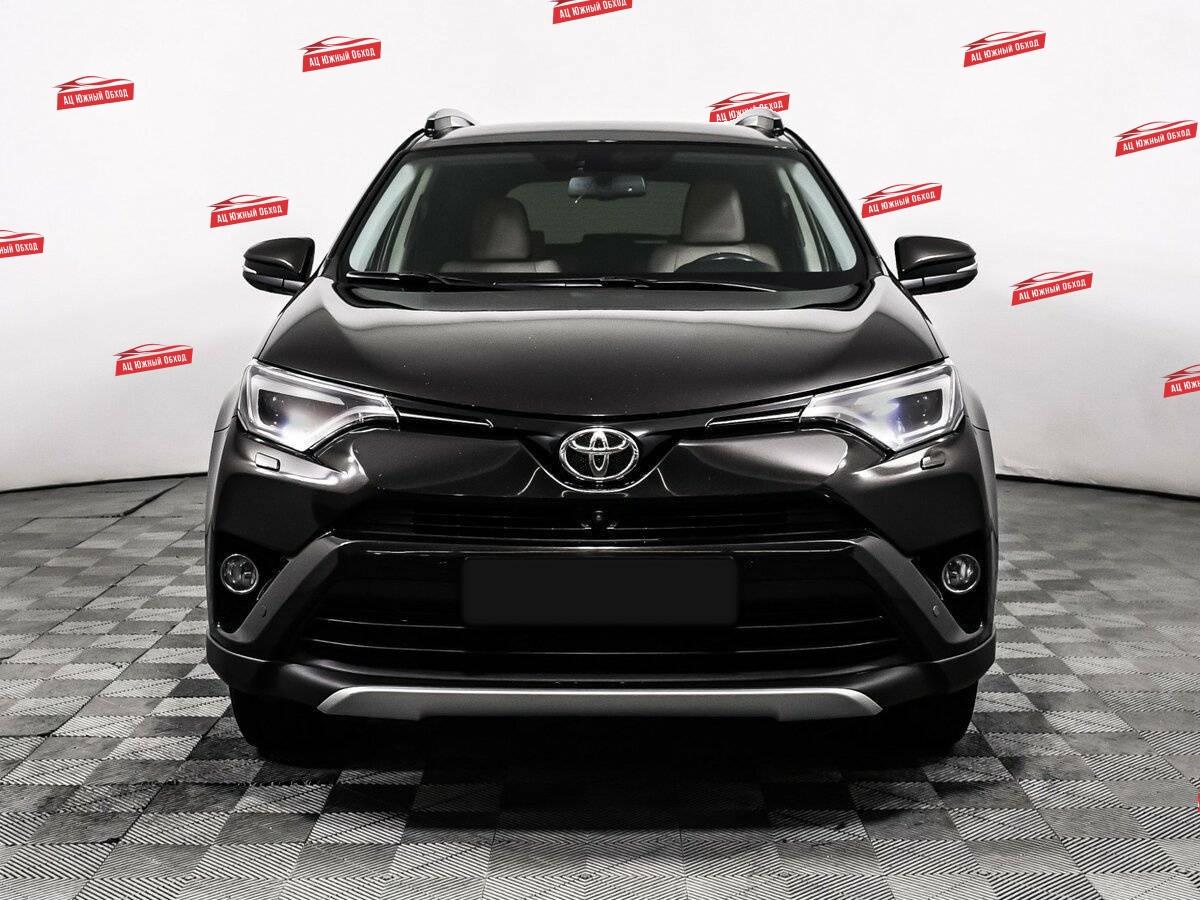 Купить Toyota RAV4 с пробегом. Фото: #1