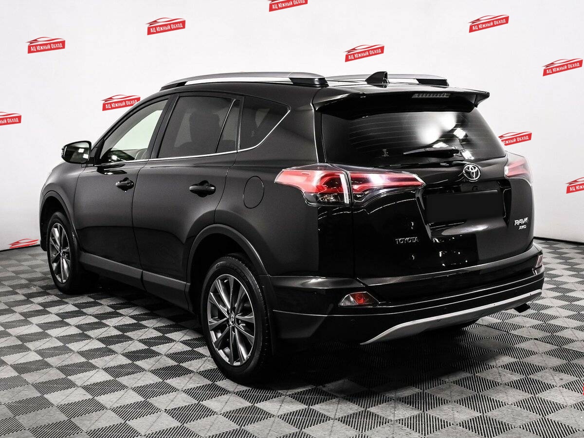 Купить Toyota RAV4 с пробегом. Фото: #6
