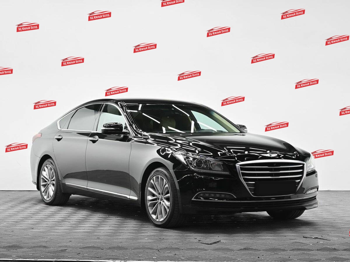 Купить Hyundai Genesis с пробегом. Фото: #1