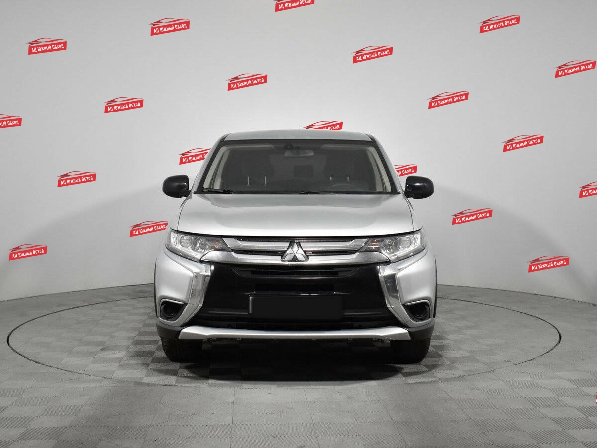 Купить Mitsubishi Outlander с пробегом. Фото: #1