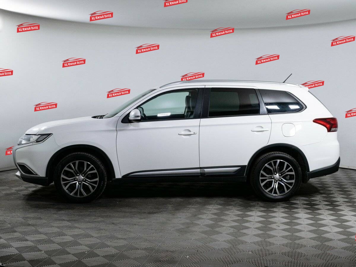 Купить Mitsubishi Outlander с пробегом. Фото: #7