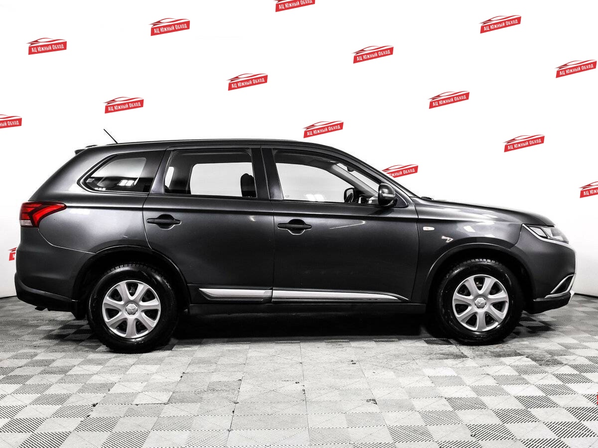 Купить Mitsubishi Outlander с пробегом. Фото: #3