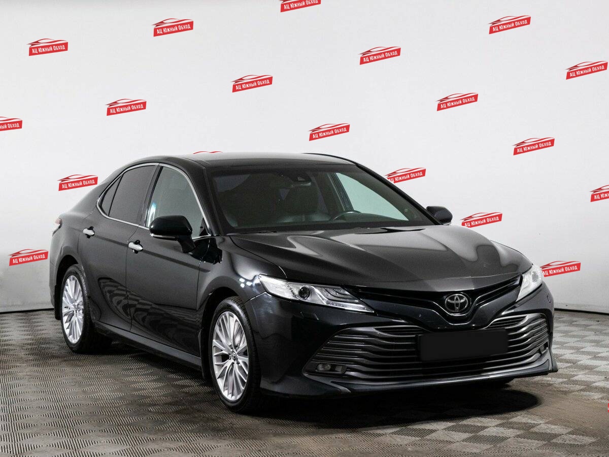 Купить Toyota Camry с пробегом. Фото: #2