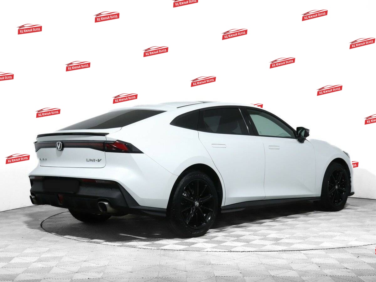 Купить Changan UNI-V с пробегом. Фото: #3