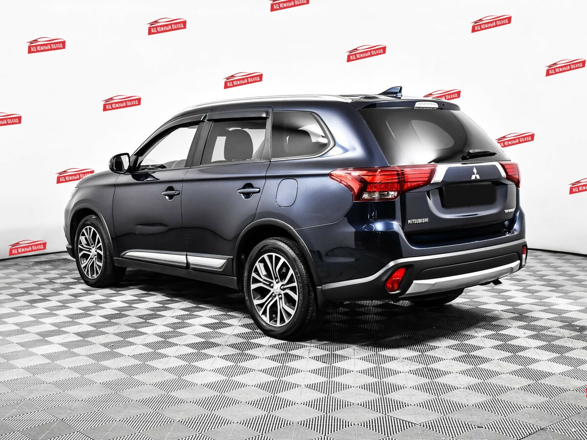 Купить Mitsubishi Outlander с пробегом. Фото: #5