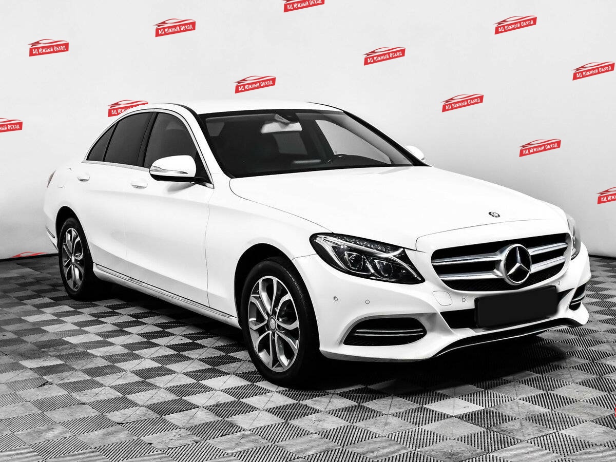 Купить Mercedes-Benz C-Класс с пробегом. Фото: #2