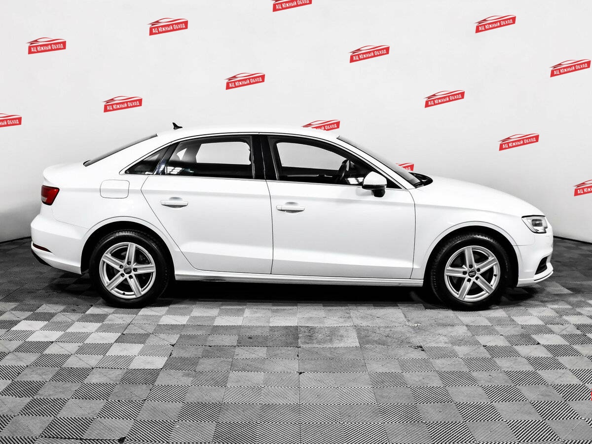 Купить Audi A3 с пробегом. Фото: #3