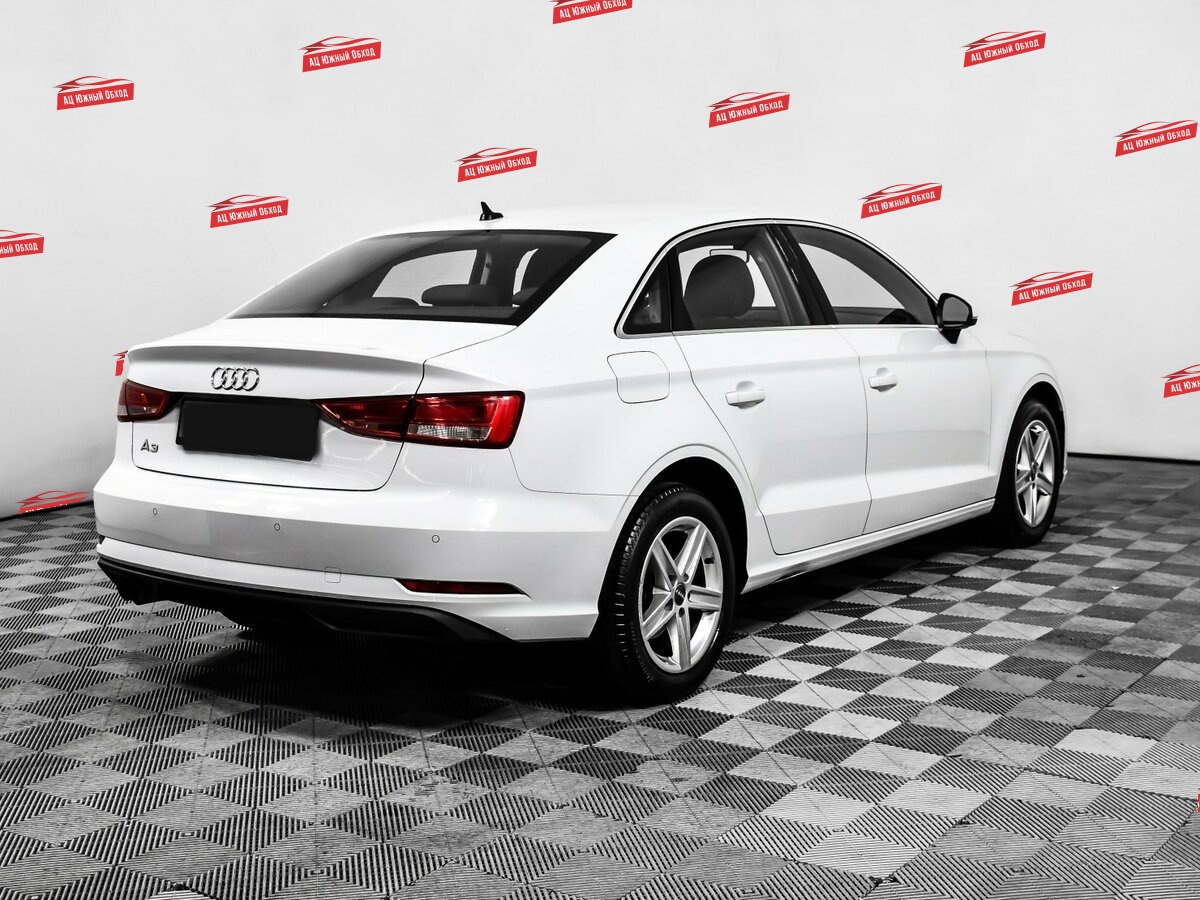 Купить Audi A3 с пробегом. Фото: #4