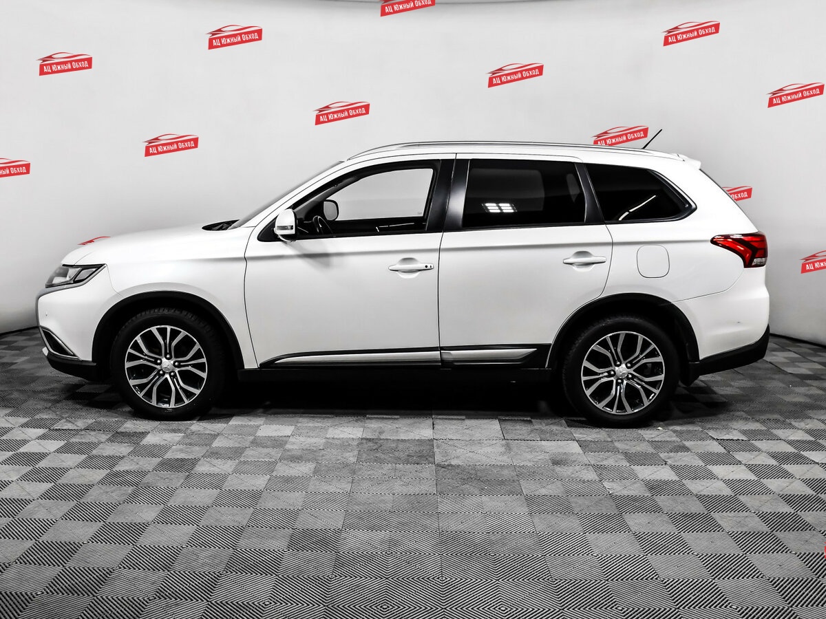 Купить Mitsubishi Outlander с пробегом. Фото: #7