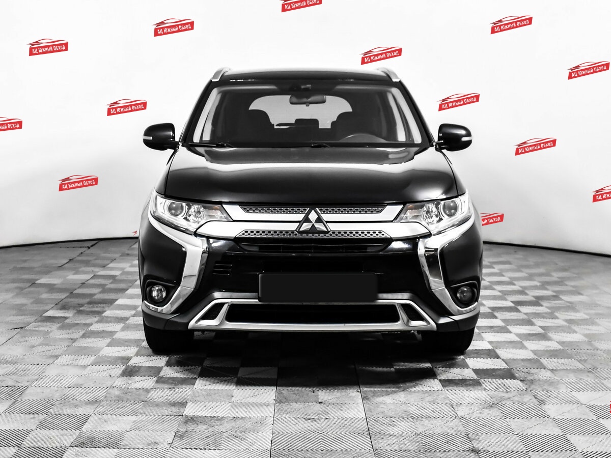 Купить Mitsubishi Outlander с пробегом. Фото: #1