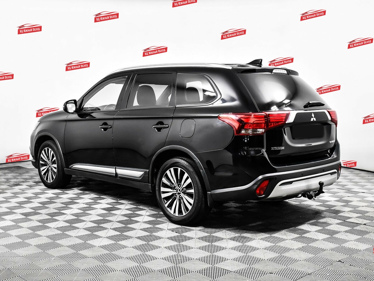 Купить Mitsubishi Outlander с пробегом. Фото: #5