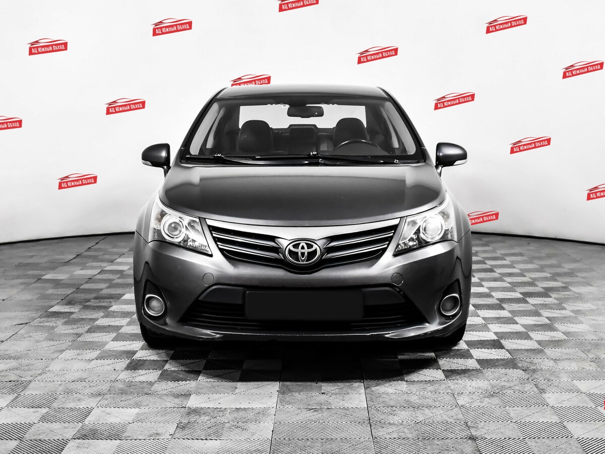 Купить Toyota Avensis с пробегом. Фото: #1