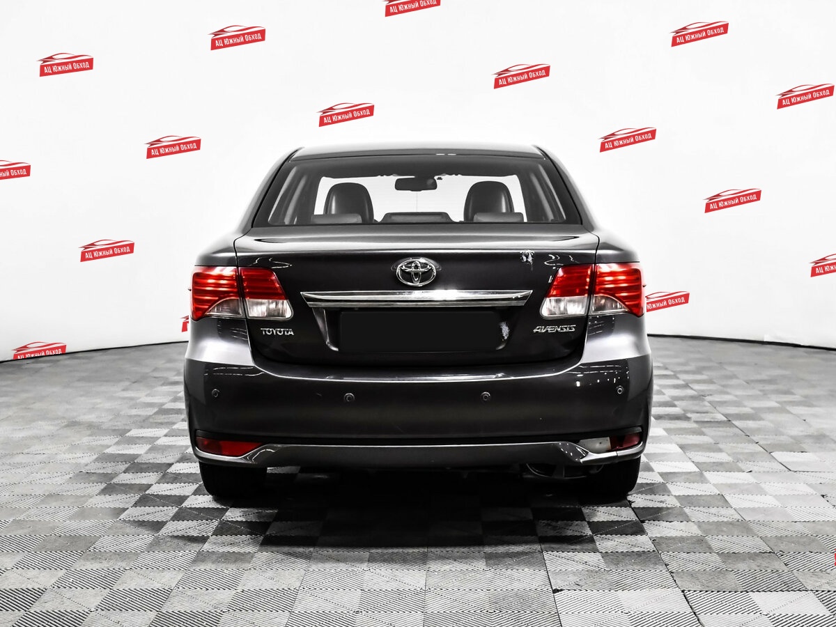 Купить Toyota Avensis с пробегом. Фото: #4