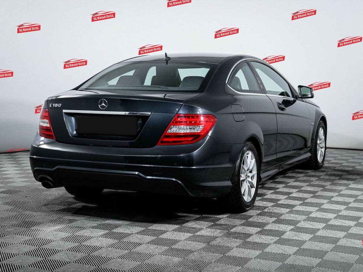 Купить Mercedes-Benz C-Класс с пробегом. Фото: #3