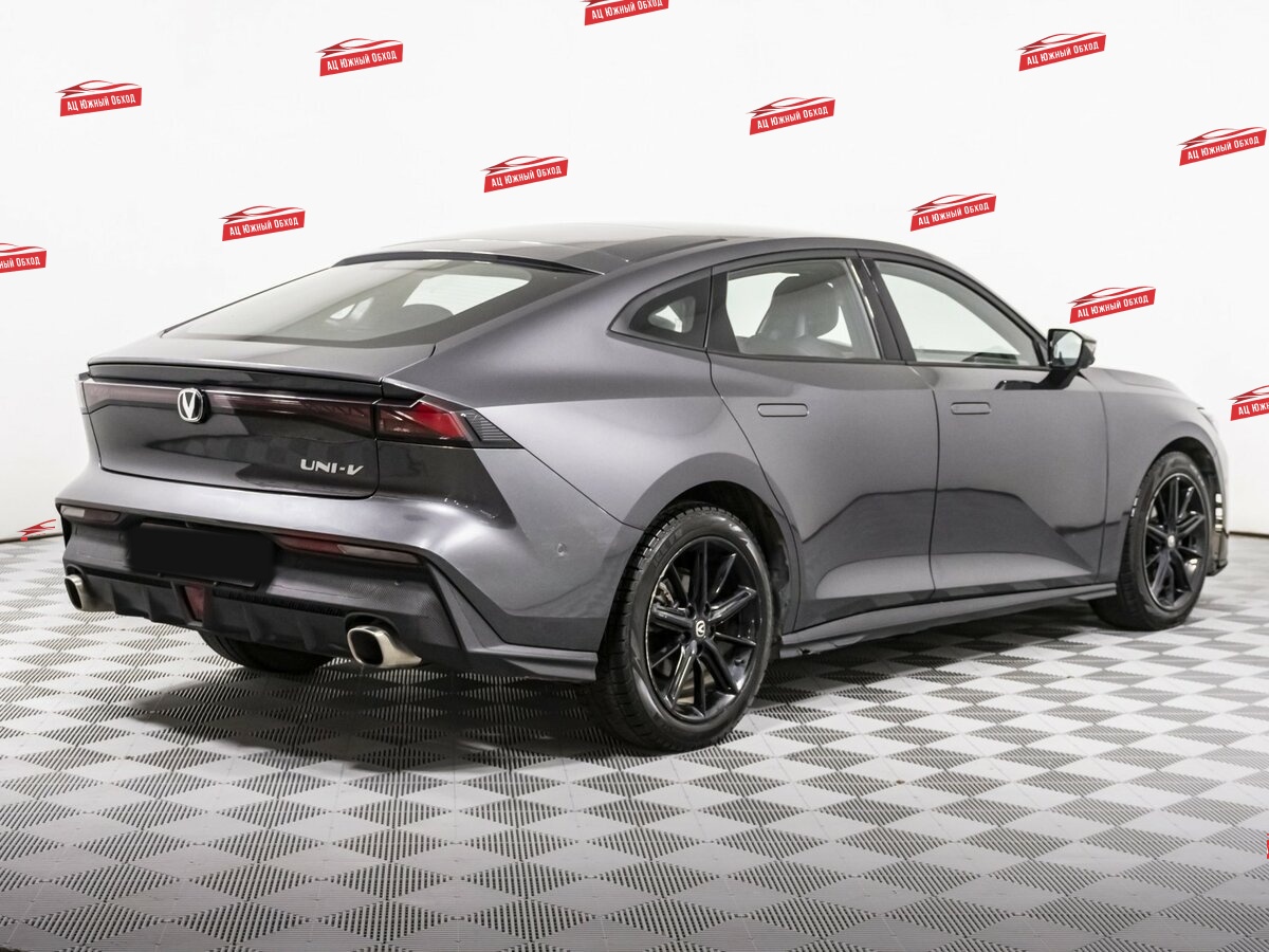 Купить Changan UNI-V с пробегом. Фото: #3