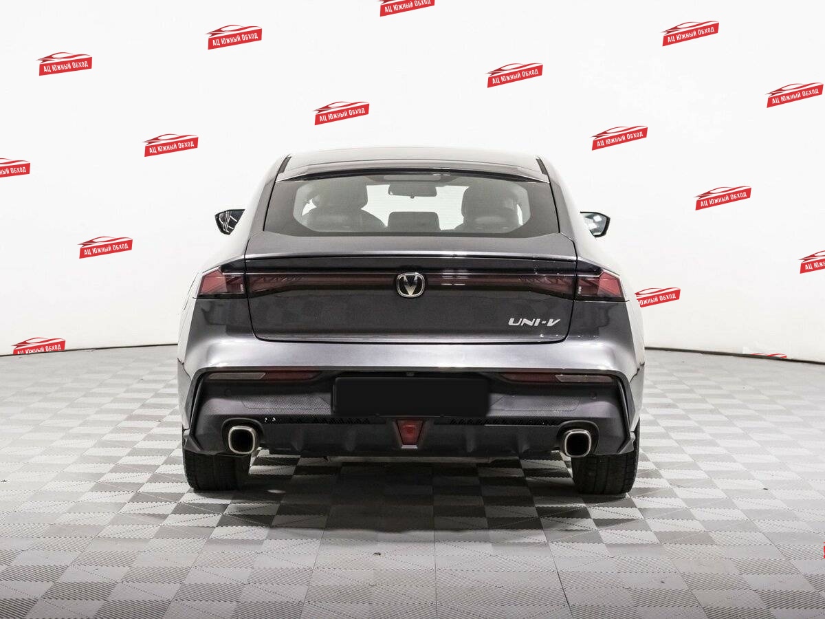 Купить Changan UNI-V с пробегом. Фото: #4