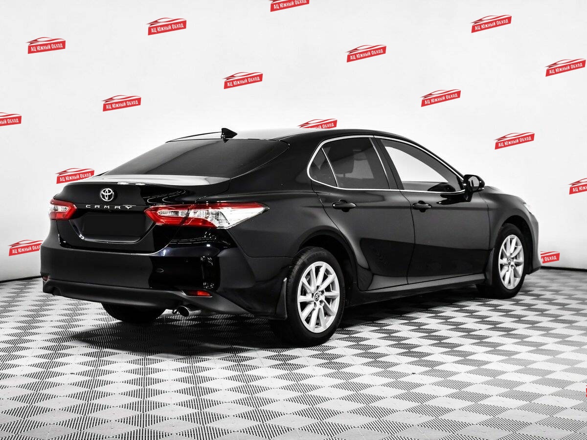 Купить Toyota Camry с пробегом. Фото: #4