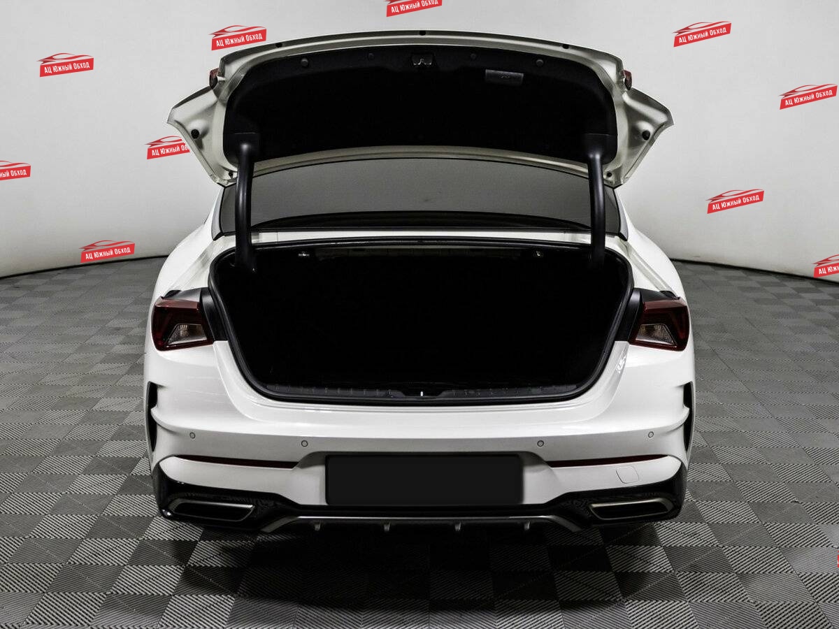 Купить Kia K5 с пробегом. Фото: #10