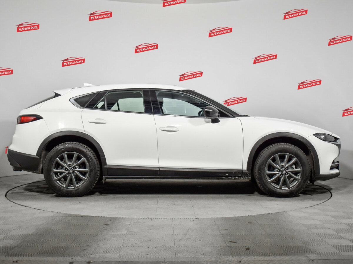 Купить Mazda CX-4 с пробегом. Фото: #3