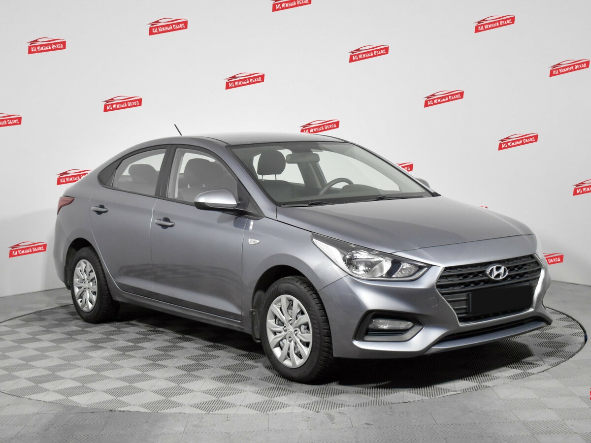 Купить Hyundai Solaris с пробегом. Фото: #2