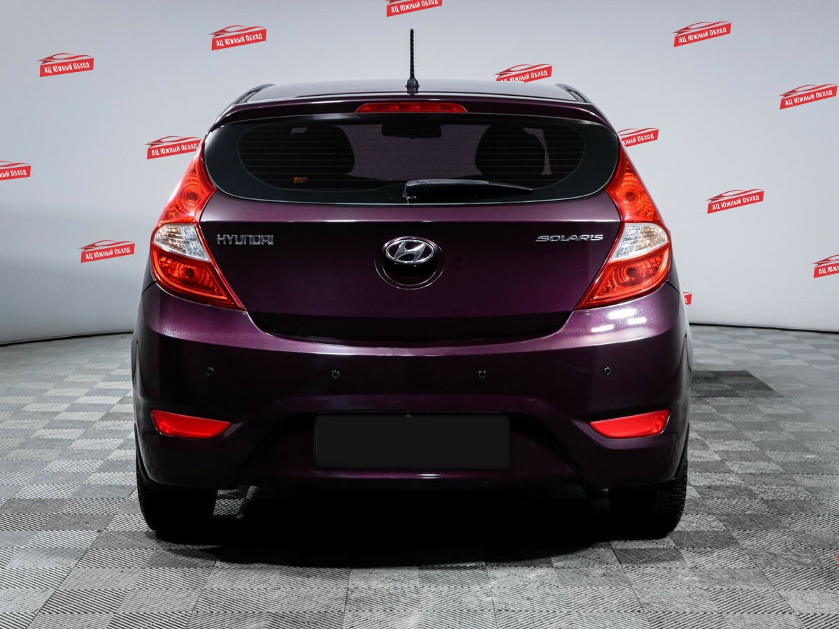 Купить Hyundai Solaris с пробегом. Фото: #4