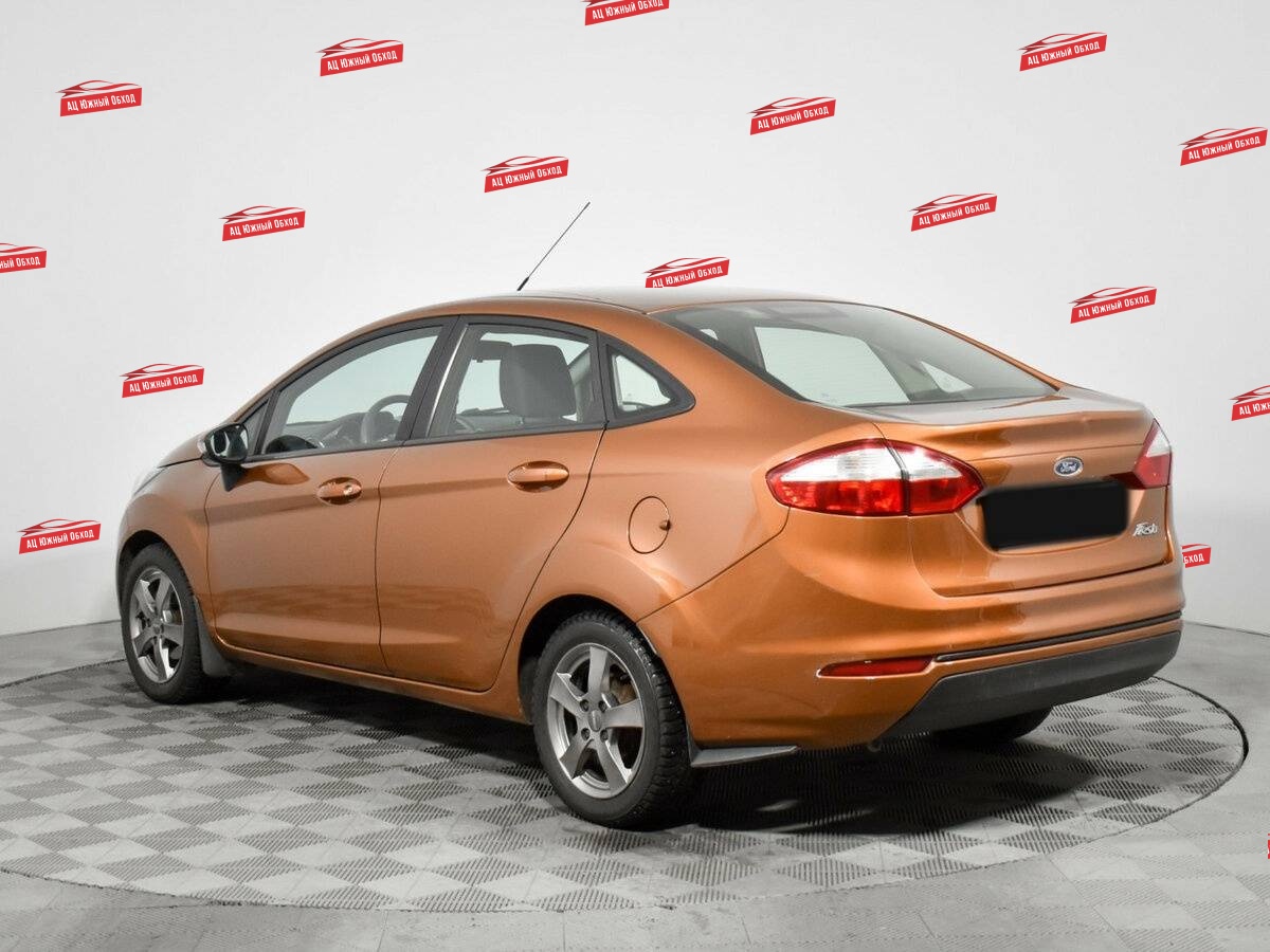 Купить Ford Fiesta с пробегом. Фото: #6