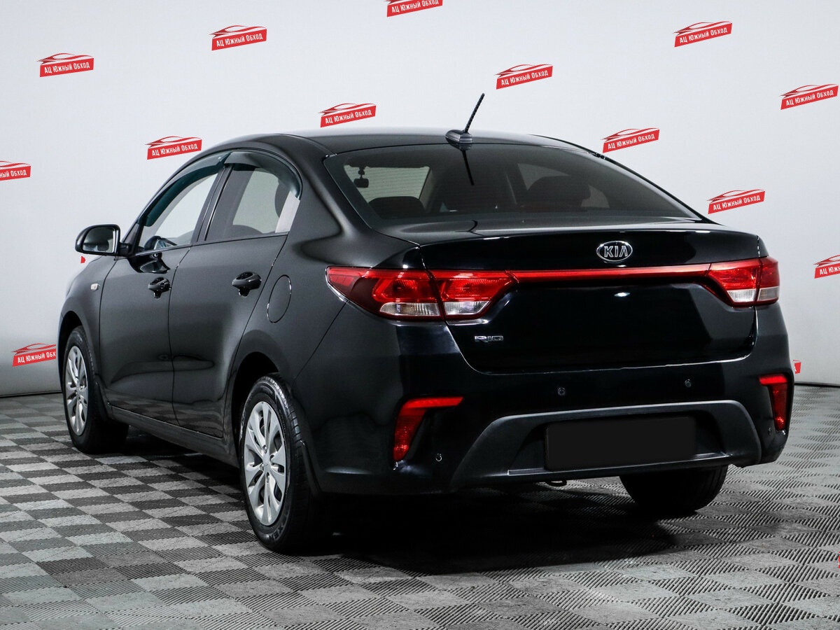 Купить Kia Rio с пробегом. Фото: #5