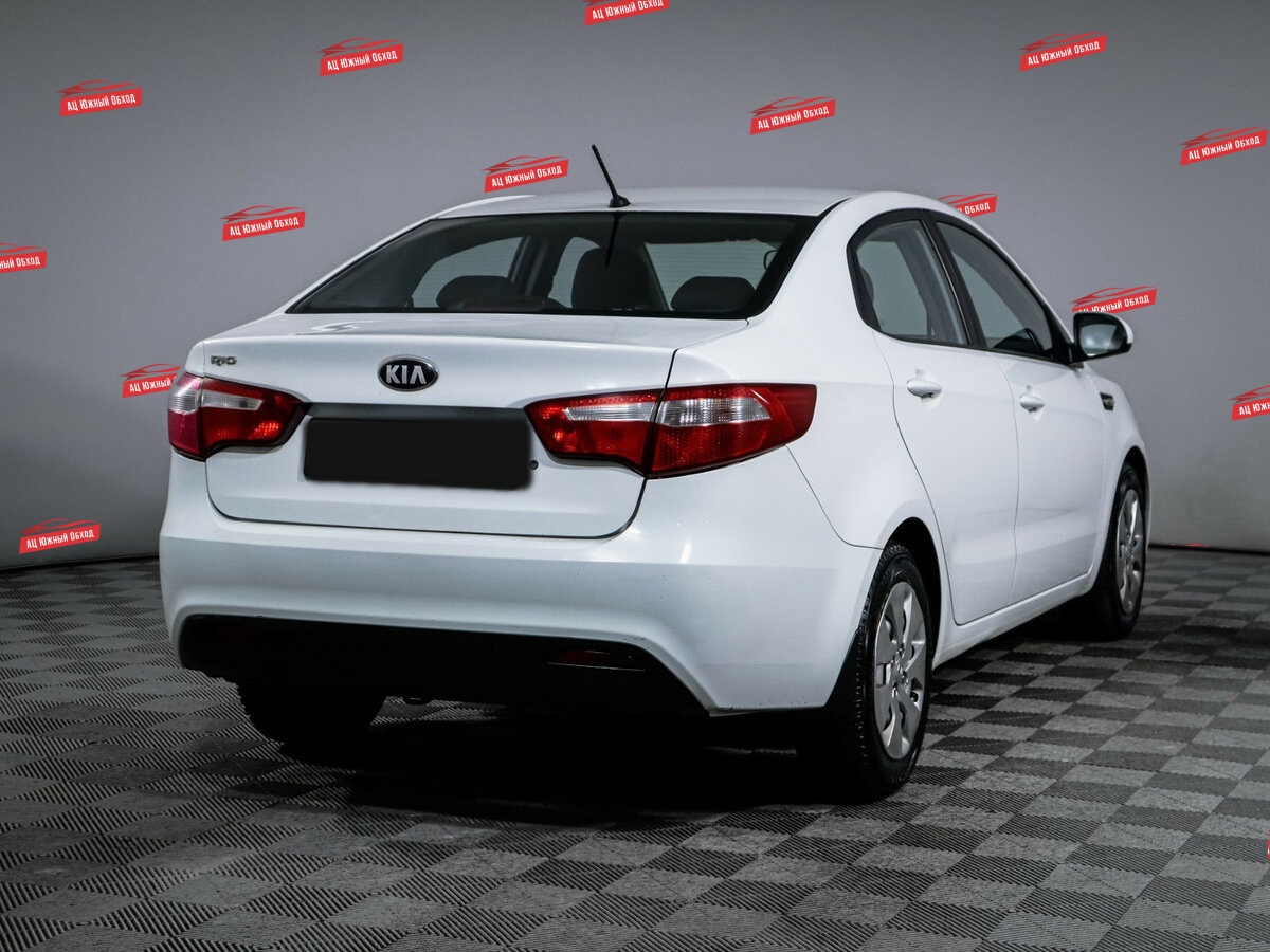 Купить Kia Rio с пробегом. Фото: #3
