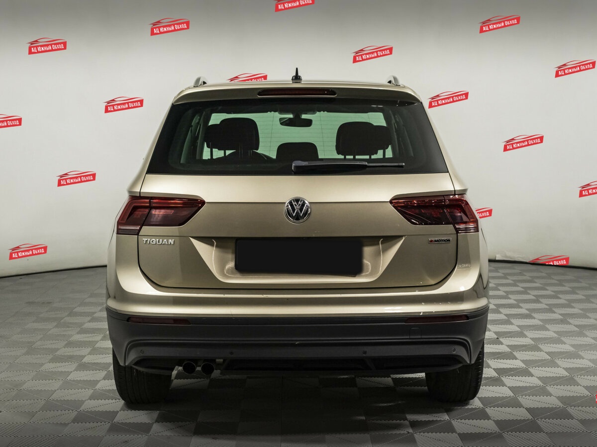 Купить Volkswagen Tiguan с пробегом. Фото: #4