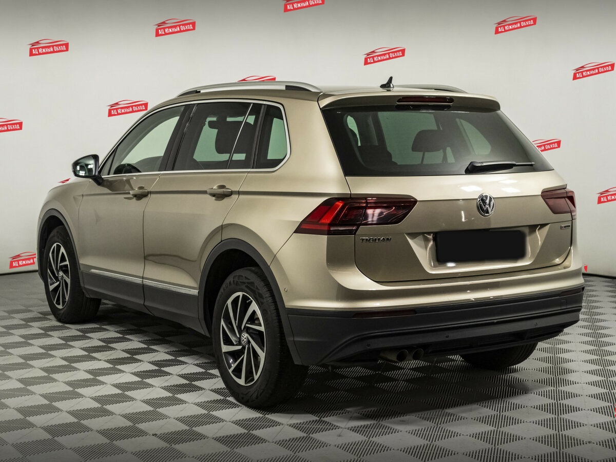 Купить Volkswagen Tiguan с пробегом. Фото: #5