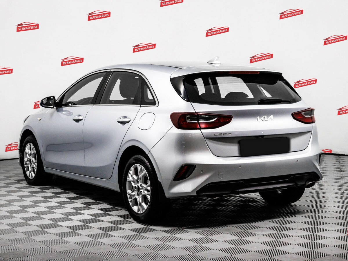 Купить Kia Ceed с пробегом. Фото: #6