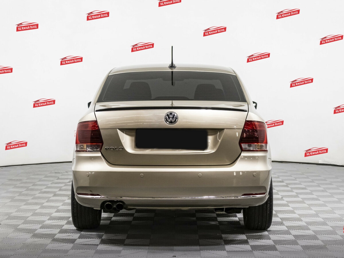 Купить Volkswagen Polo с пробегом. Фото: #4