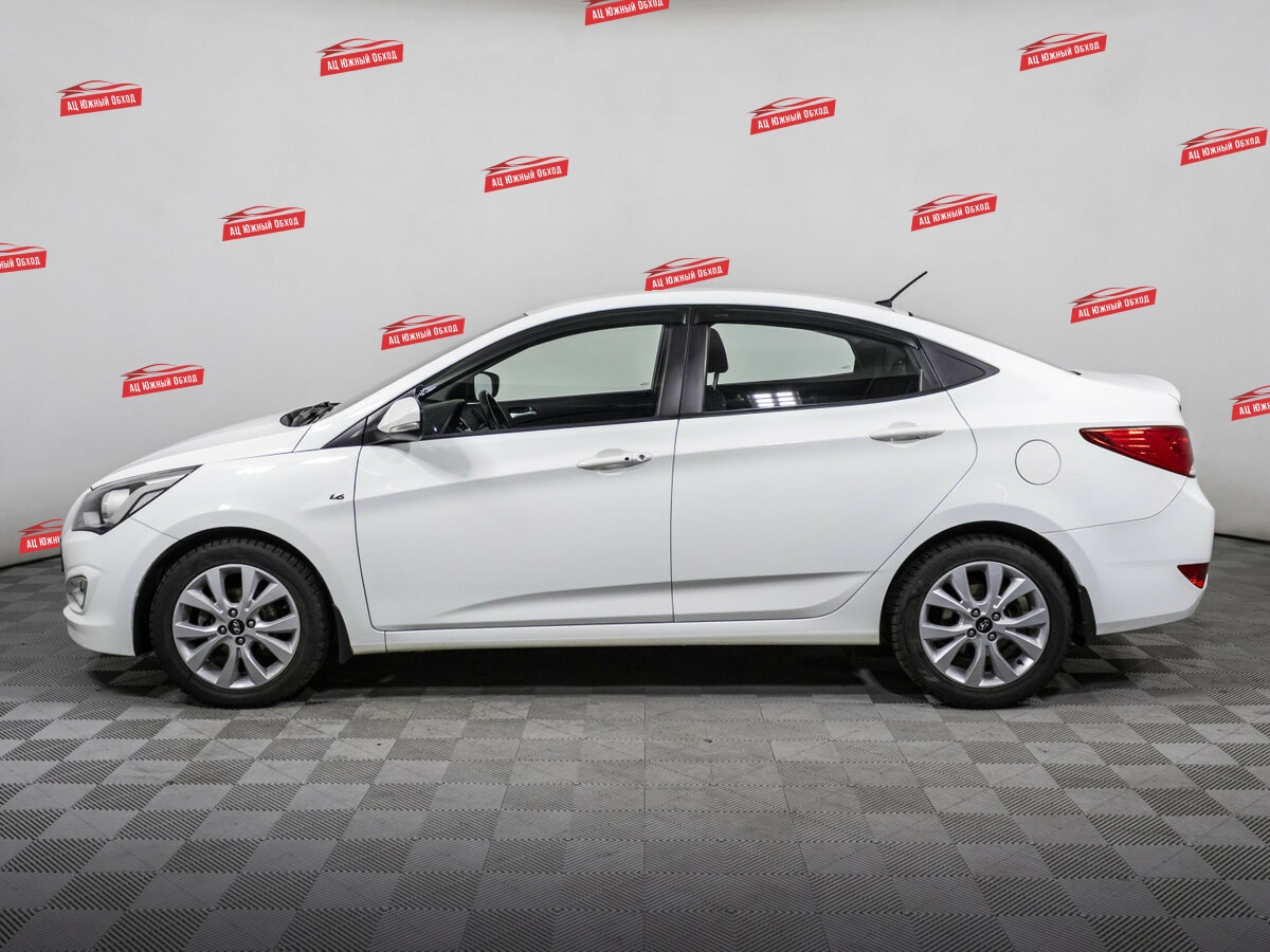 Купить Hyundai Solaris с пробегом. Фото: #7