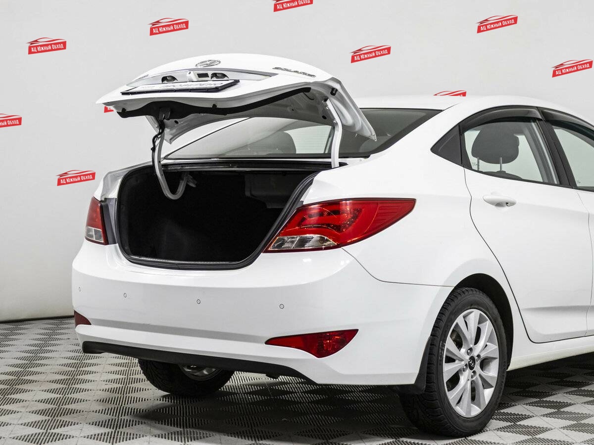 Купить Hyundai Solaris с пробегом. Фото: #15
