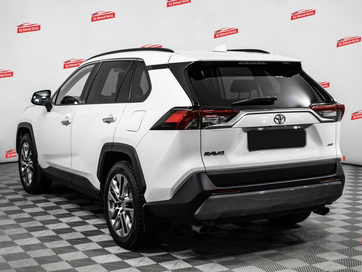 Купить Toyota RAV4 с пробегом. Фото: #5