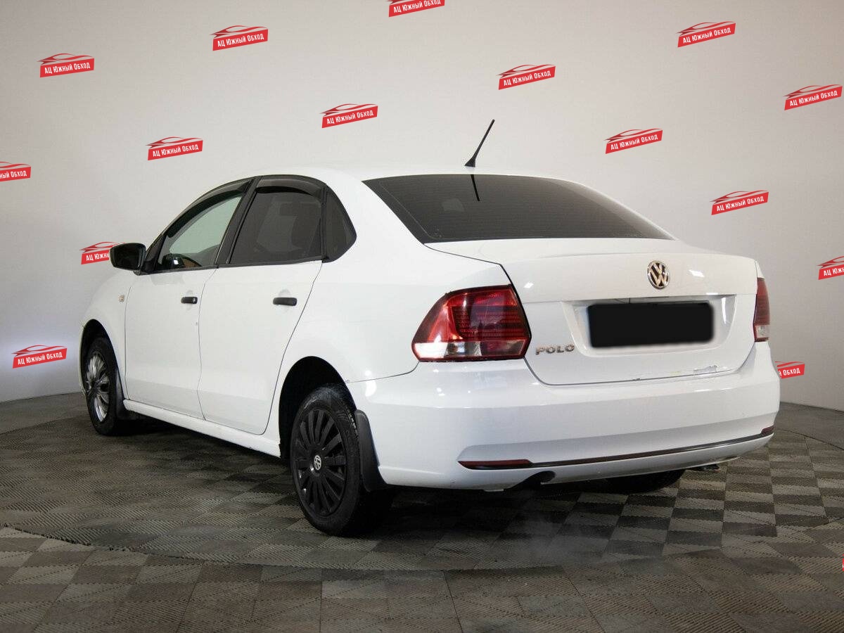 Купить Volkswagen Polo с пробегом. Фото: #5