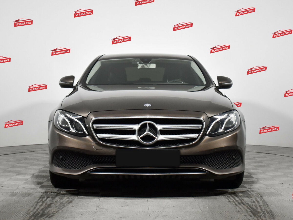 Купить Mercedes-Benz E-Класс с пробегом. Фото: #1