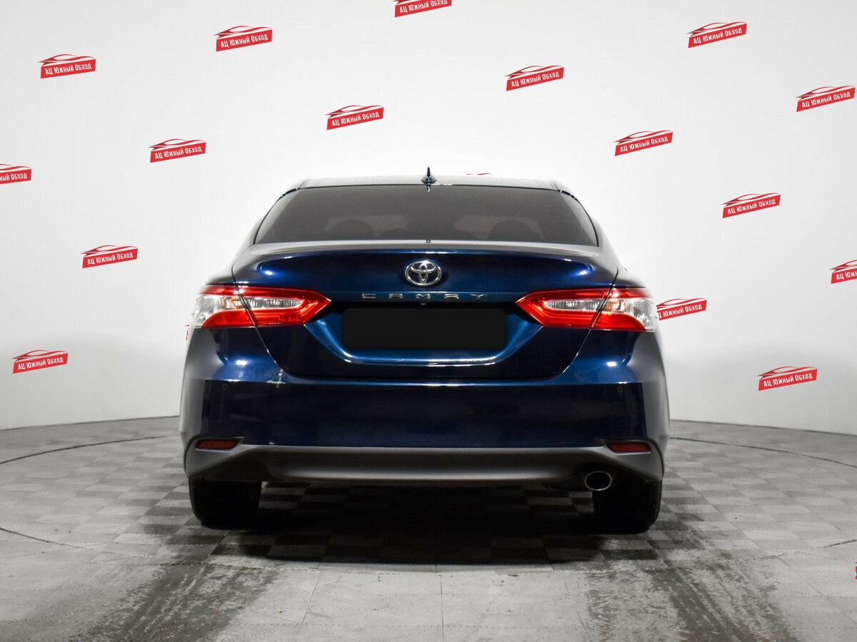 Купить Toyota Camry с пробегом. Фото: #4