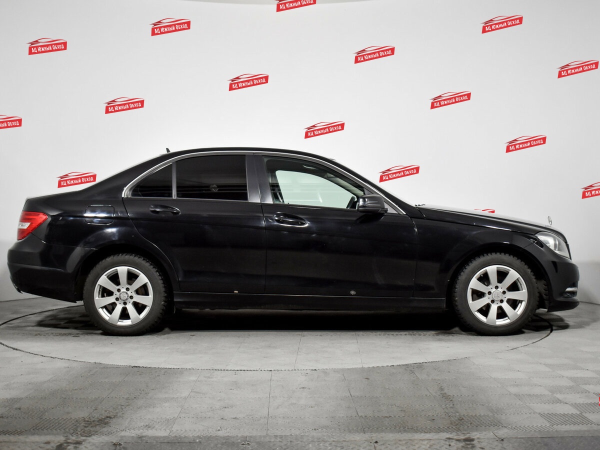 Купить Mercedes-Benz C-Класс с пробегом. Фото: #3