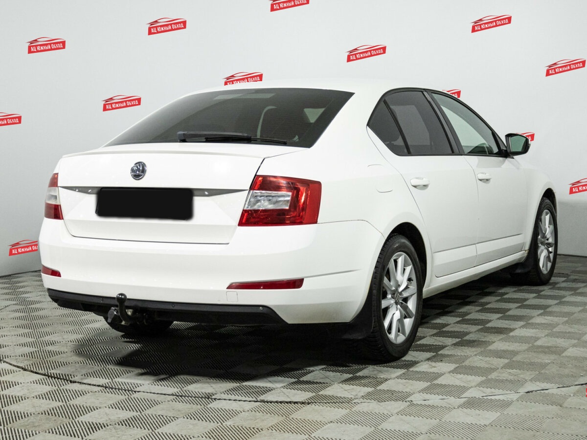 Купить Skoda Octavia с пробегом. Фото: #3