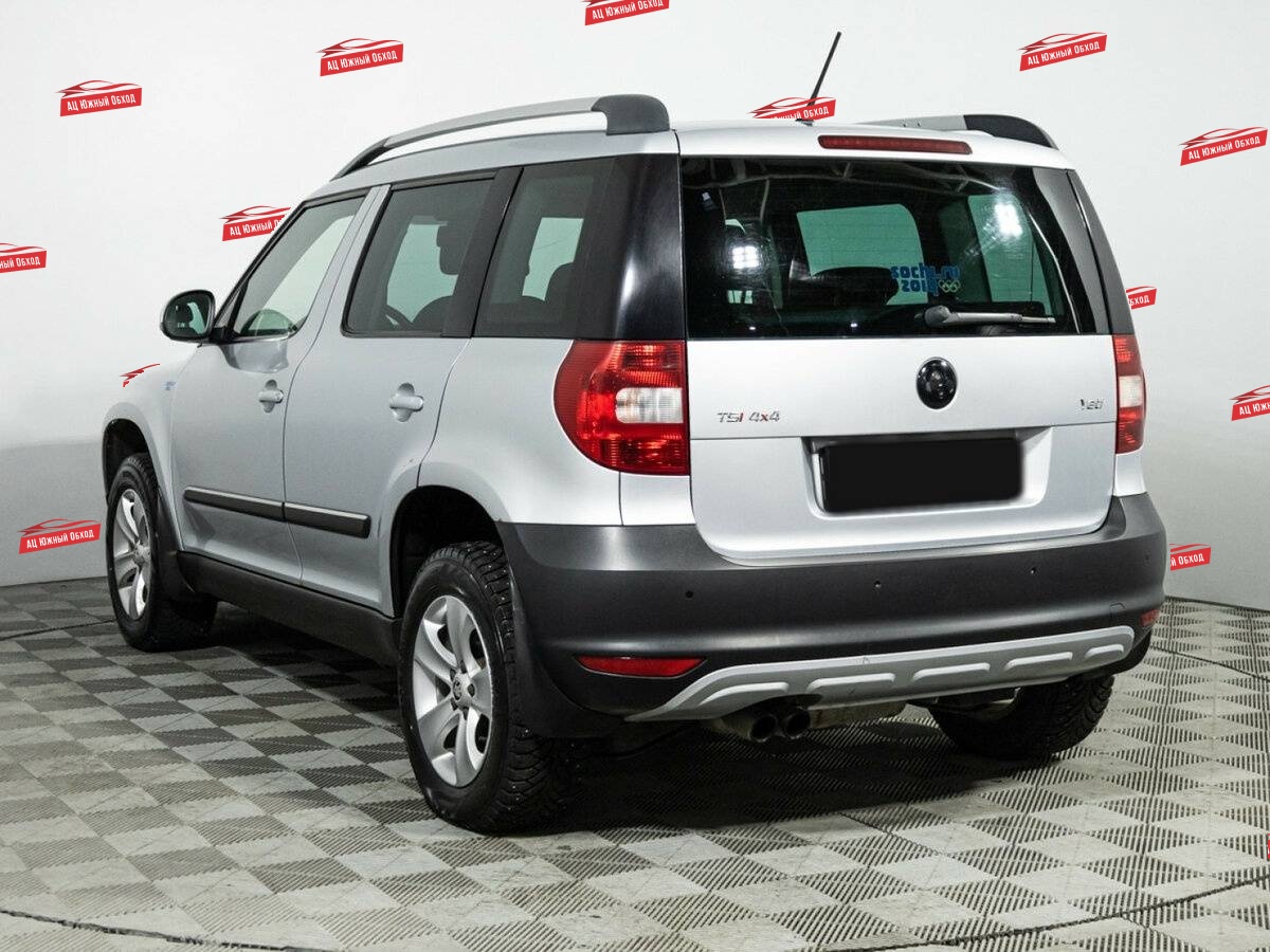 Купить Skoda Yeti с пробегом. Фото: #6