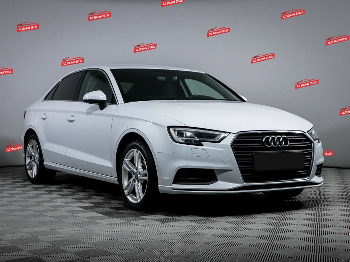Купить Audi A3 с пробегом. Фото: #2