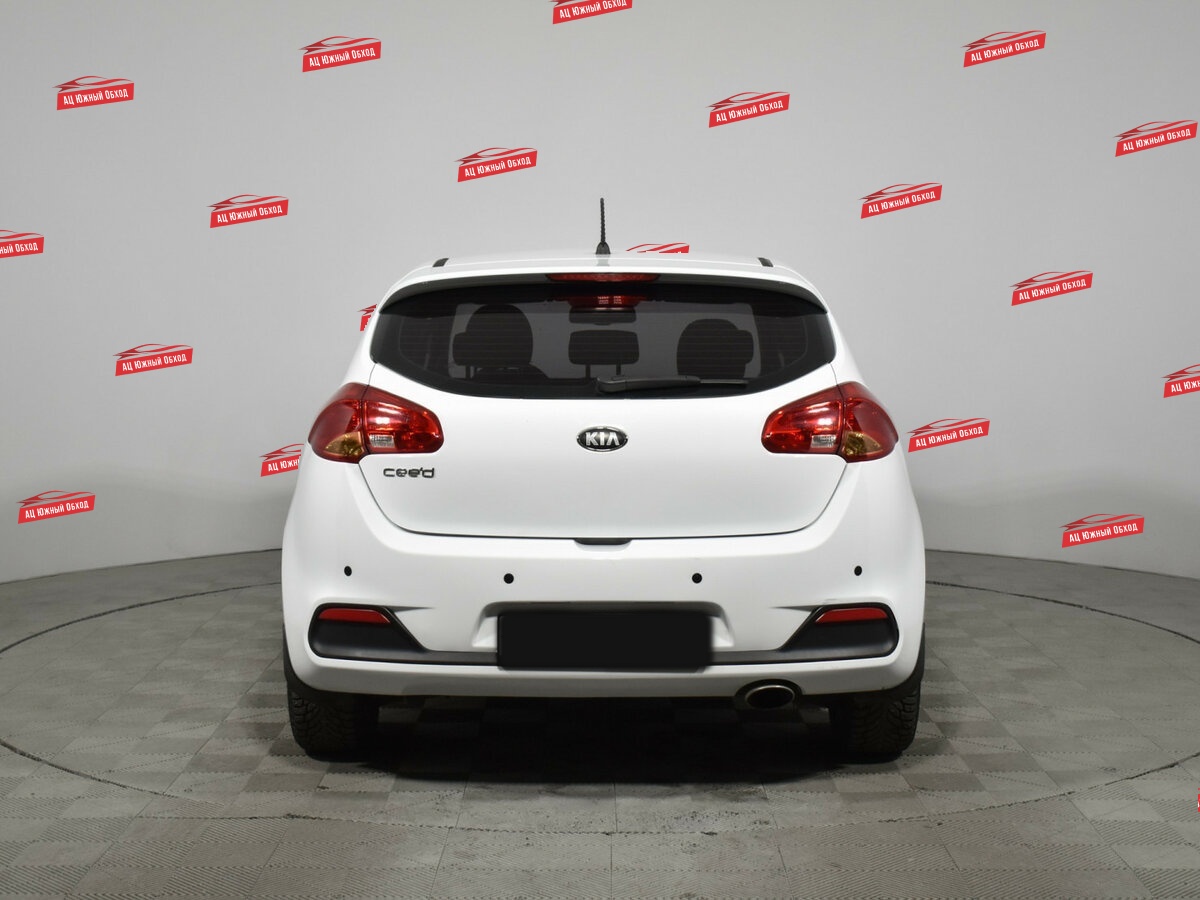 Купить Kia Ceed с пробегом. Фото: #5