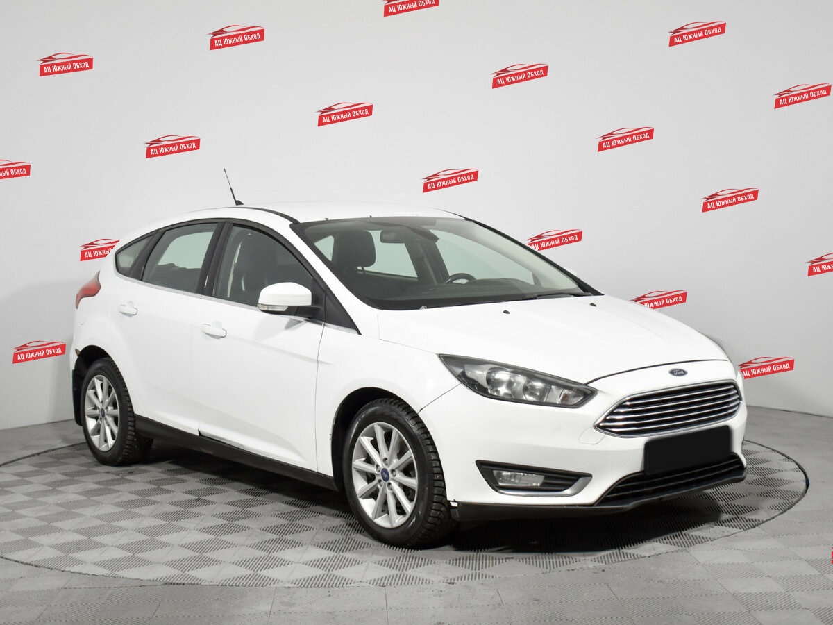 Купить Ford Focus с пробегом. Фото: #2
