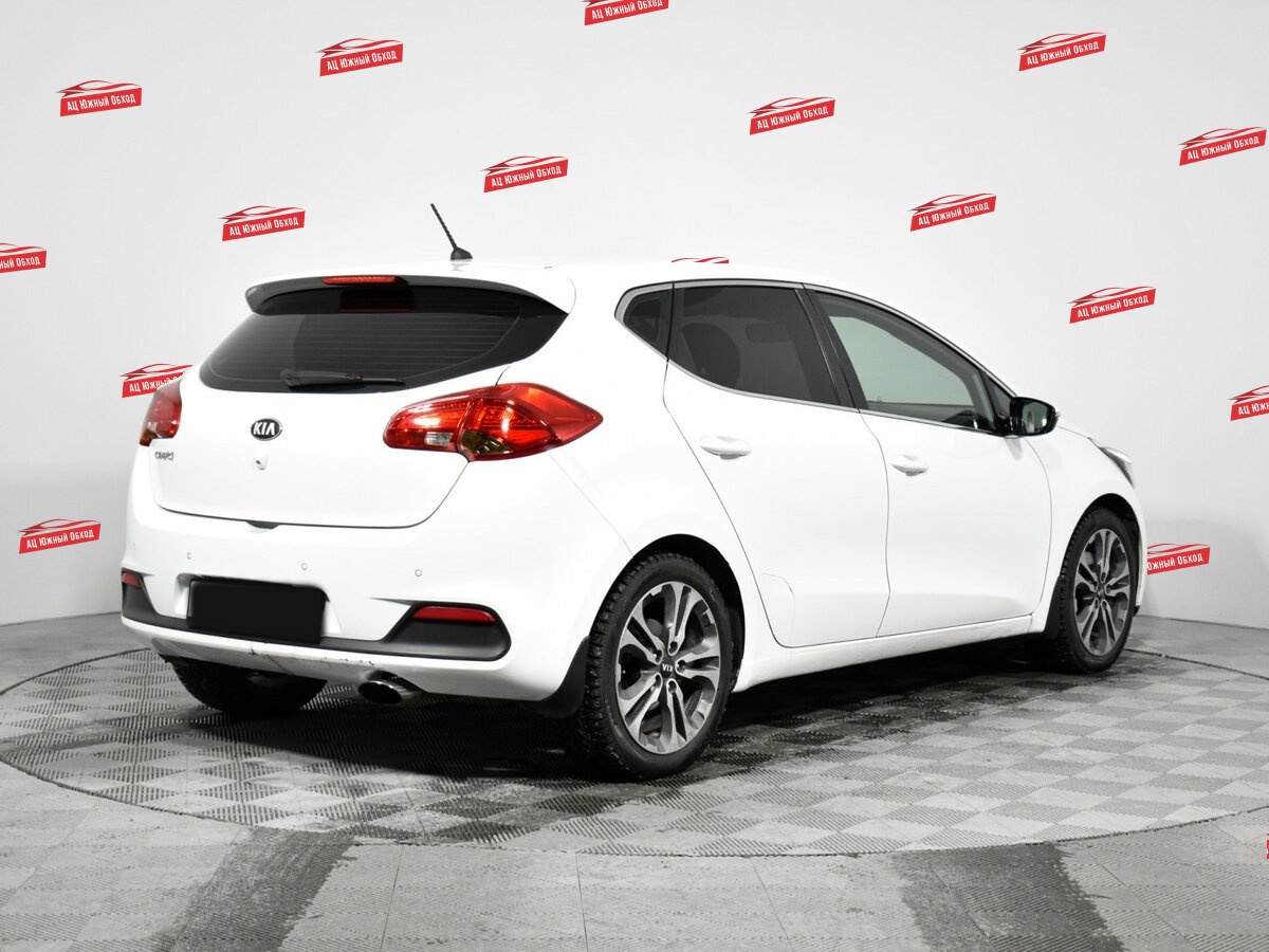Купить Kia Ceed с пробегом. Фото: #4