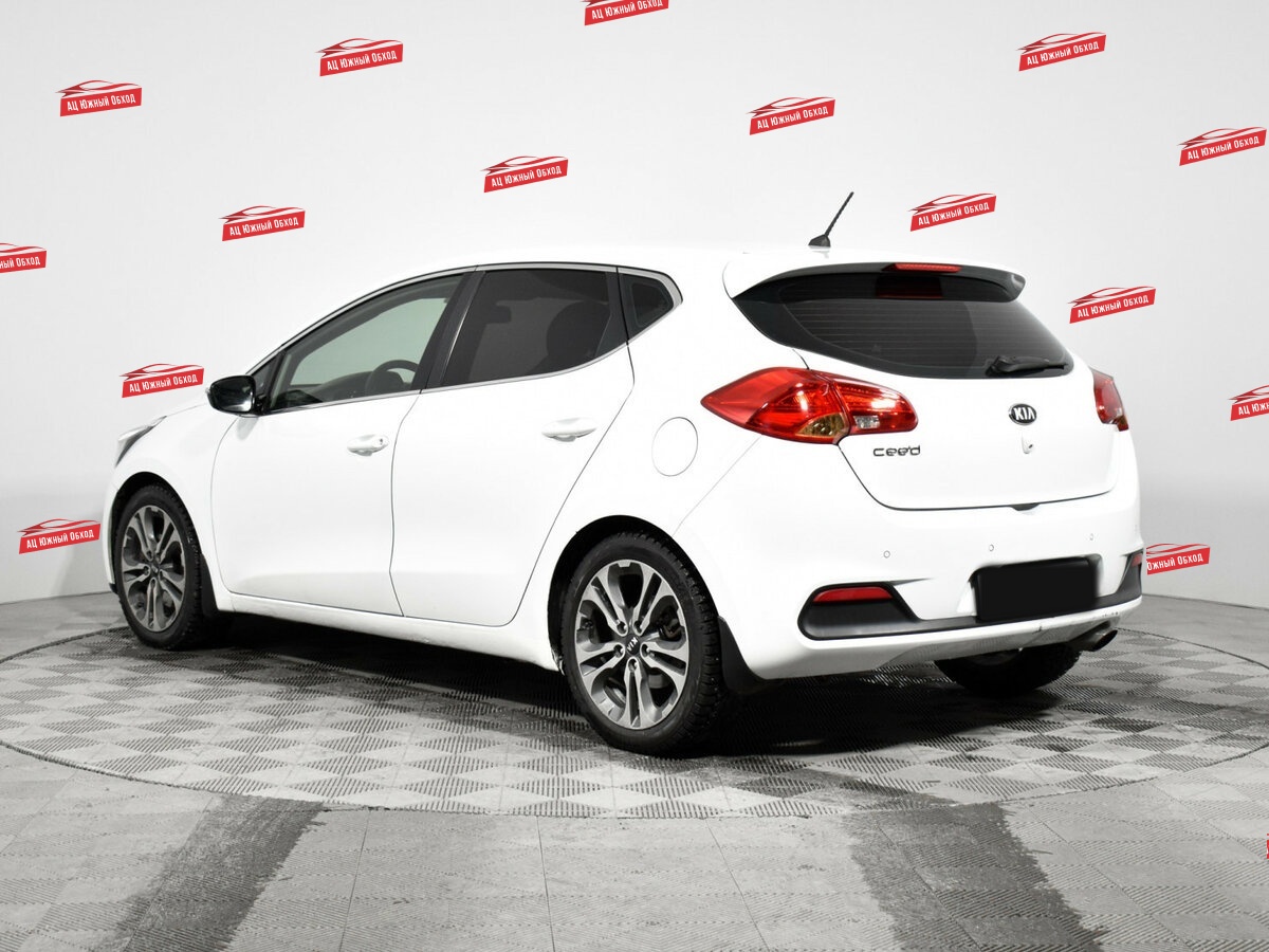 Купить Kia Ceed с пробегом. Фото: #6
