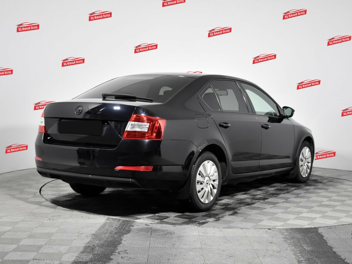 Купить Skoda Octavia с пробегом. Фото: #4